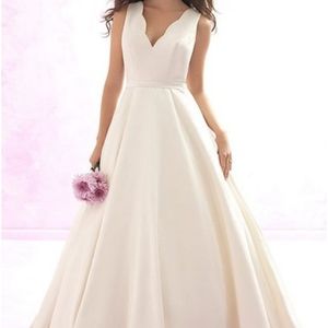 Madison James Dresses - Madison James Wedding Gown MJ106 Madison James Dresses - Madison James Wedding Gown MJ106